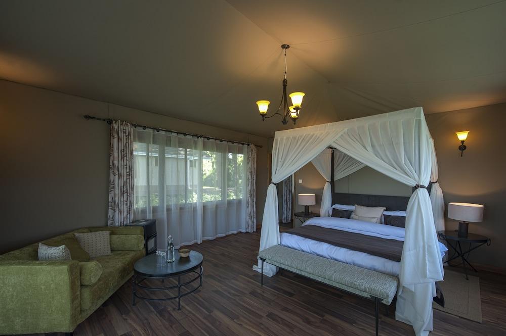 Karibu Camps And Lodges Lions Paw Ngorongoro 카라투 외부 사진