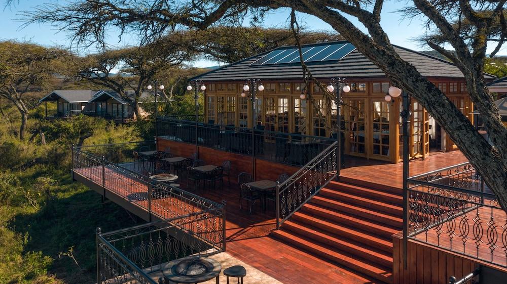 Karibu Camps And Lodges Lions Paw Ngorongoro 카라투 외부 사진