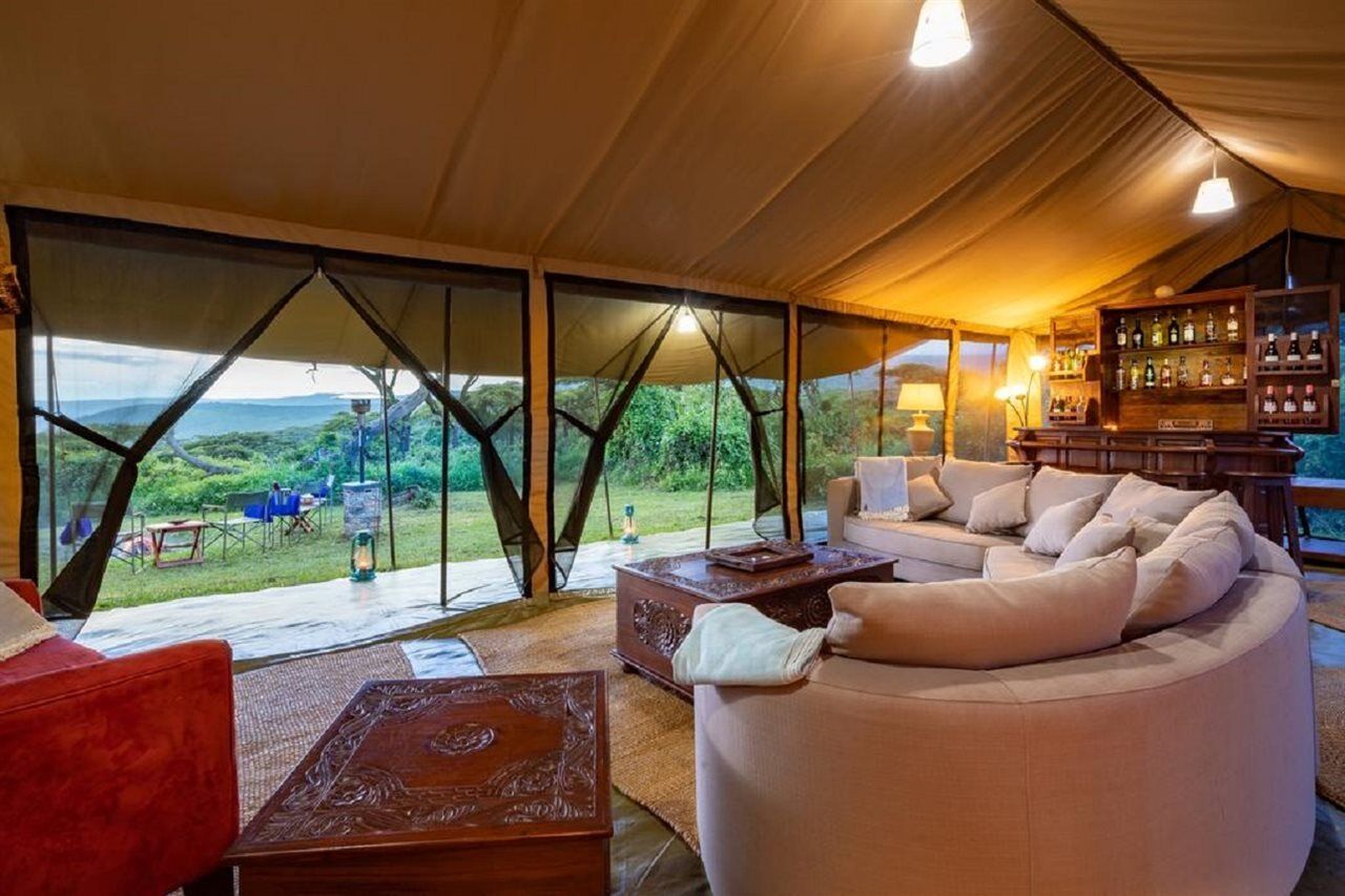 Karibu Camps And Lodges Lions Paw Ngorongoro 카라투 외부 사진