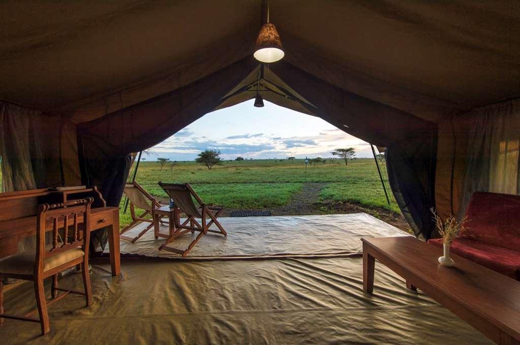 Karibu Camps And Lodges Lions Paw Ngorongoro 카라투 객실 사진