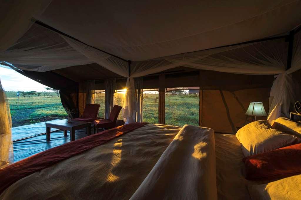 Karibu Camps And Lodges Lions Paw Ngorongoro 카라투 객실 사진